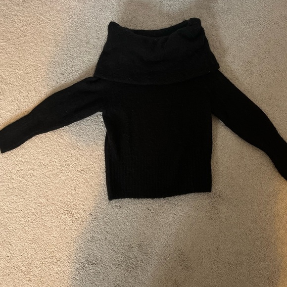 H&M off the shoulder chunky knit - Picture 1 of 2